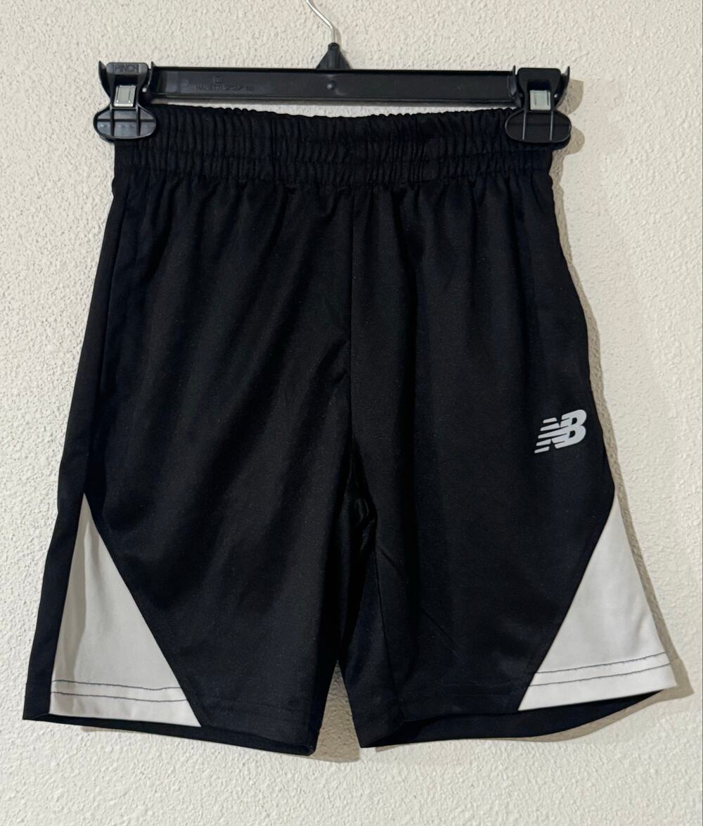 New Balance Boys Black & White Performance Mesh Athletic Gym Shorts - Size 12